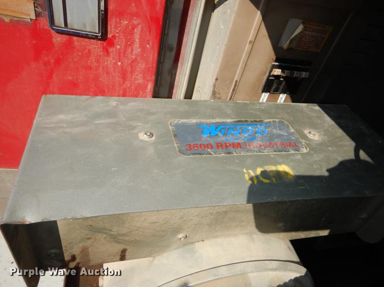 image for item EM9564 1986 Pierce Dash pumper fire truck