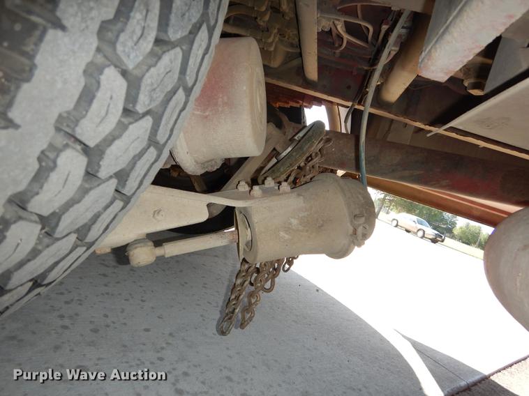 image for item EM9564 1986 Pierce Dash pumper fire truck