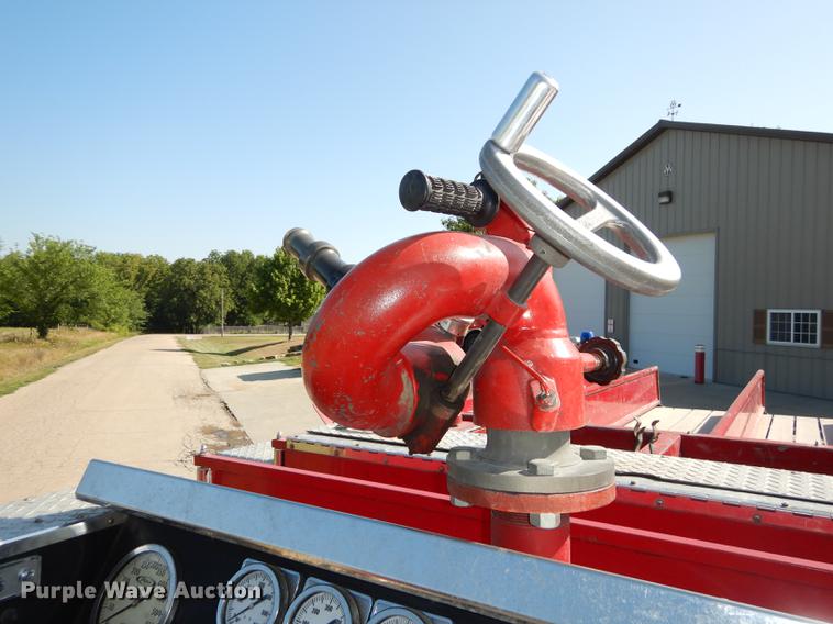 image for item EM9564 1986 Pierce Dash pumper fire truck