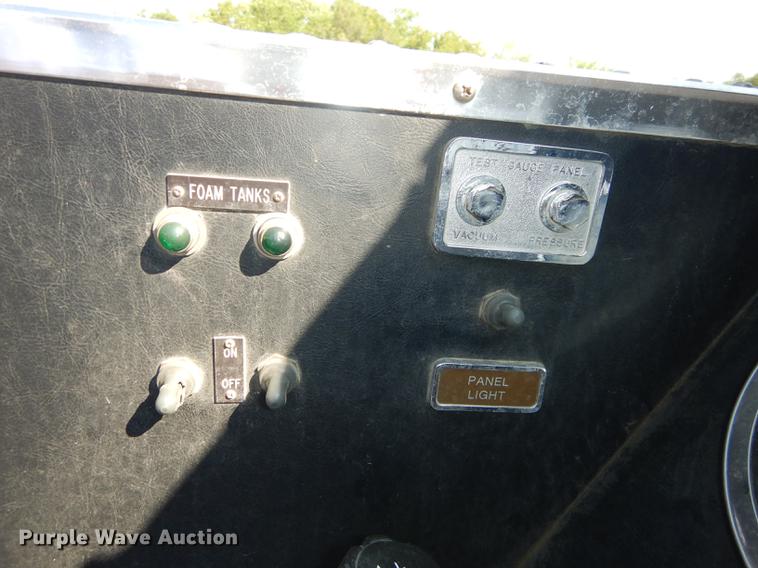 image for item EM9564 1986 Pierce Dash pumper fire truck