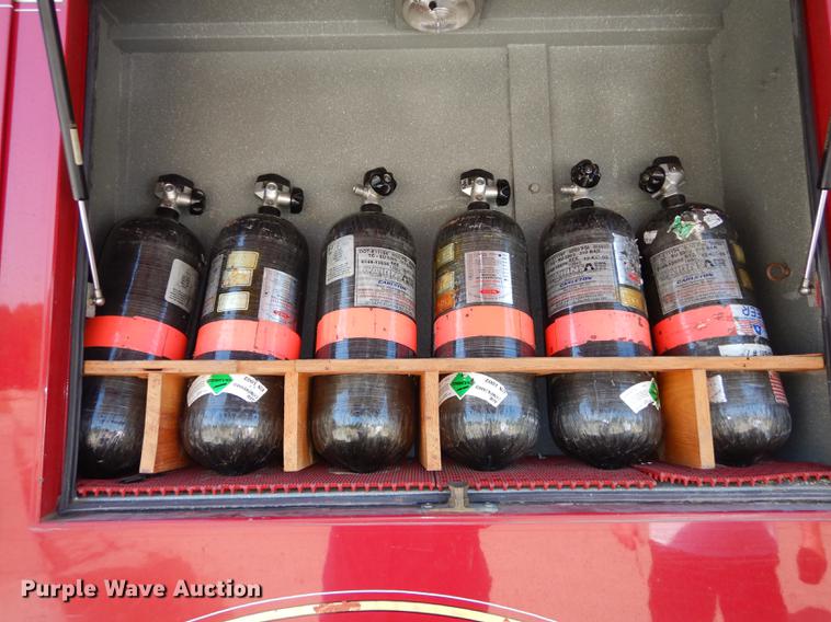 image for item EM9564 1986 Pierce Dash pumper fire truck