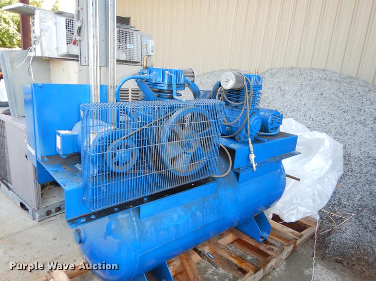 image for item EM9630 2003 Quincy air compressor