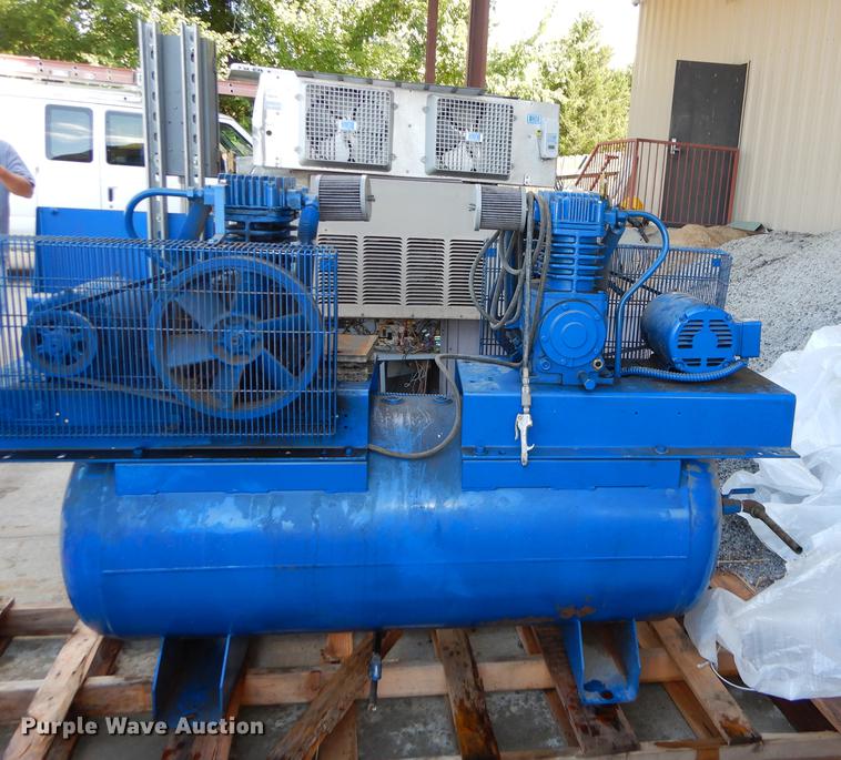 image for item EM9630 2003 Quincy air compressor