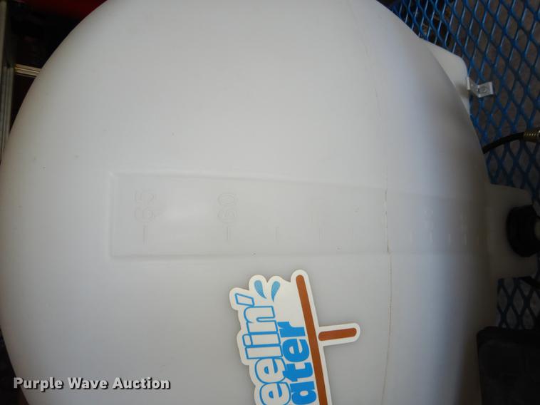 image for item EM9632 Wheelin water hydration system