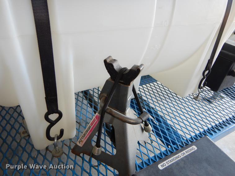 image for item EM9632 Wheelin water hydration system