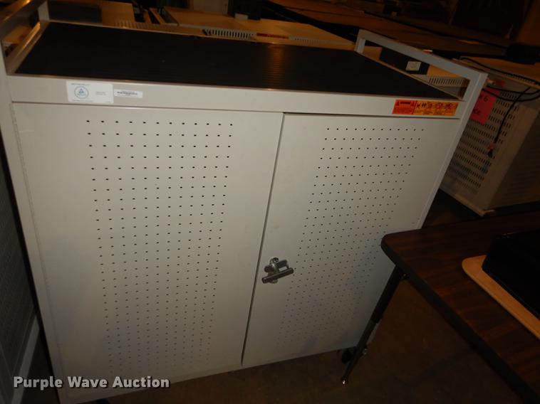 image for item EM9633 (4) iPad/laptop charging carts