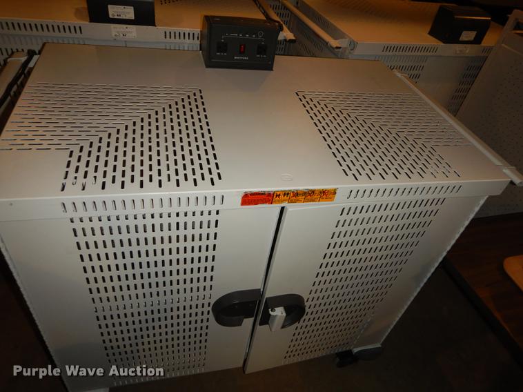 image for item EM9635 (8) Bretford 018-0224 iPad/laptop charging carts