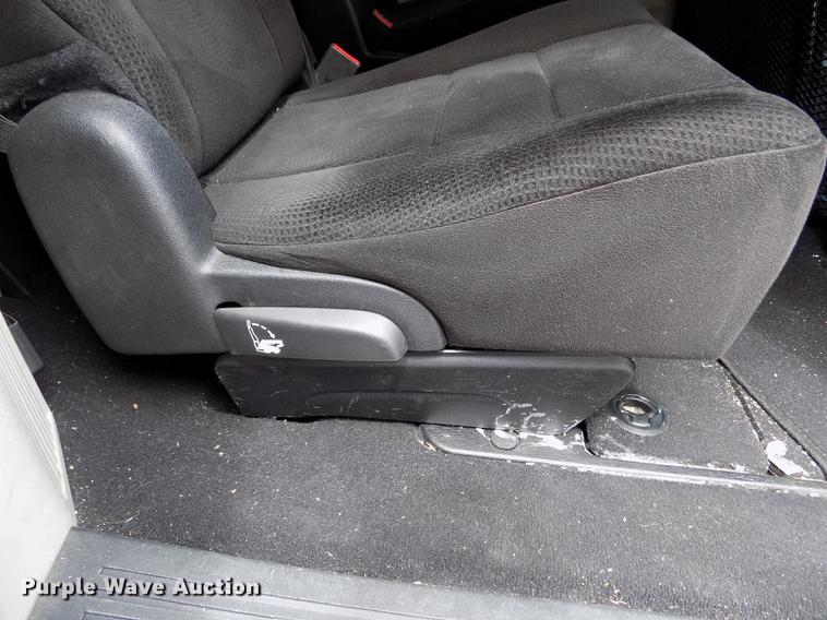 image for item ER9010 2012 Dodge Grand Caravan van