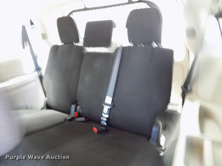 image for item ER9010 2012 Dodge Grand Caravan van