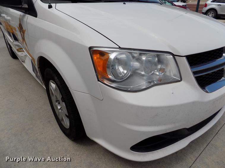 image for item ER9010 2012 Dodge Grand Caravan van