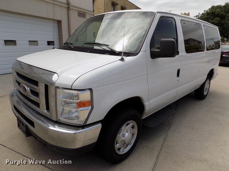 14 Ford 50 Super Duty Xlt Van In Hays Ks Item Er9011 Sold Purple Wave