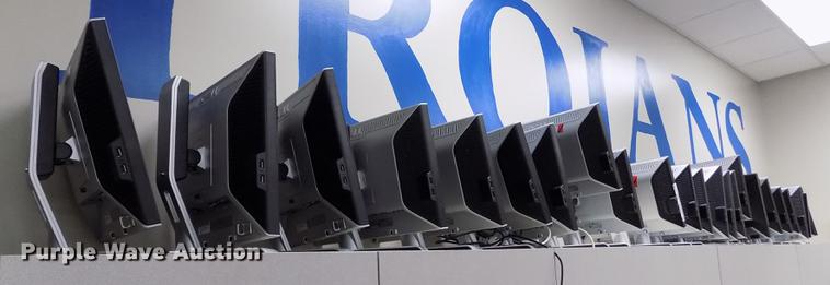 image for item ER9042 (25) Dell 1908wfp monitors