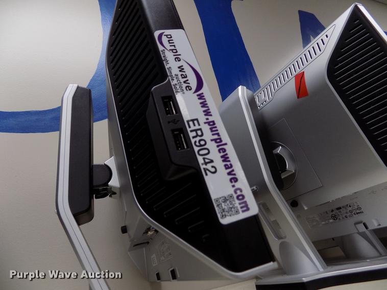 image for item ER9042 (25) Dell 1908wfp monitors