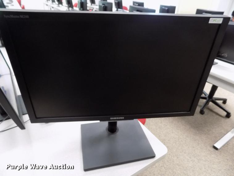 image for item ER9043 (23) Samsung SyncMaster NC240 monitors