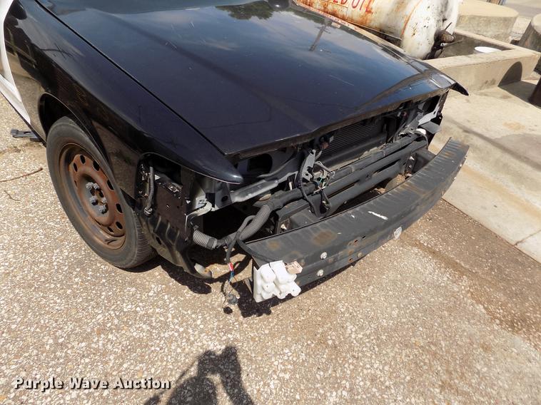 image for item ER9045 2011 Ford Crown Victoria Police Interceptor