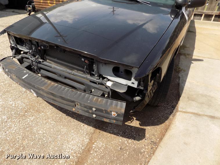 image for item ER9045 2011 Ford Crown Victoria Police Interceptor