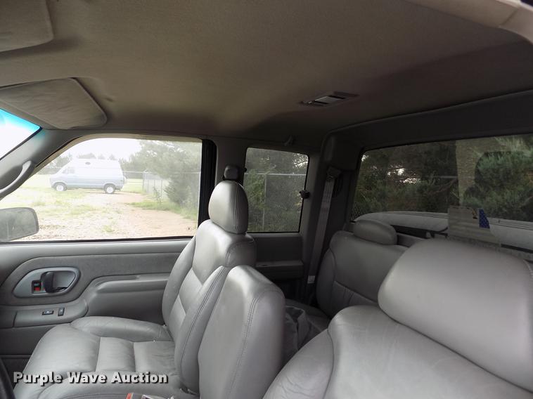 image for item ER9052 1996 Chevrolet Silverado 1500 Ext. Cab pickup truck