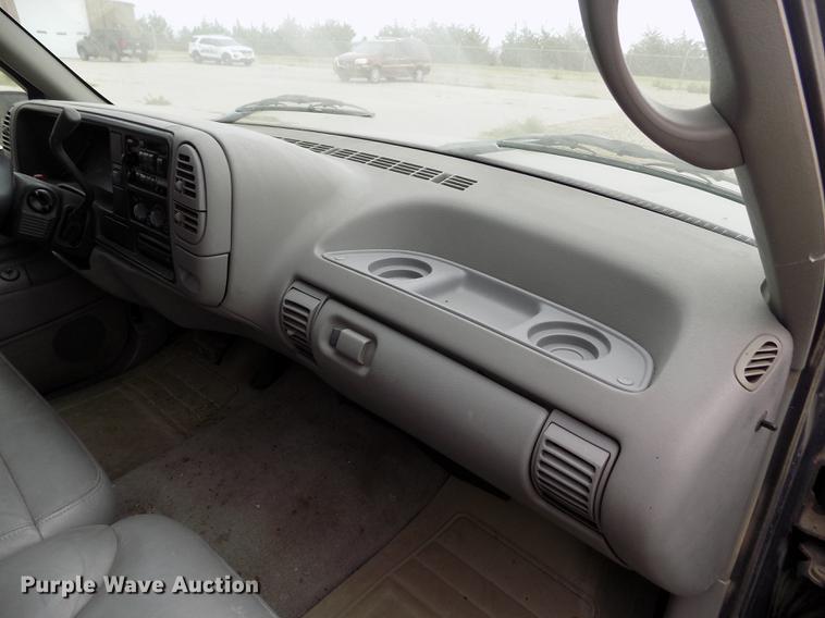 image for item ER9052 1996 Chevrolet Silverado 1500 Ext. Cab pickup truck