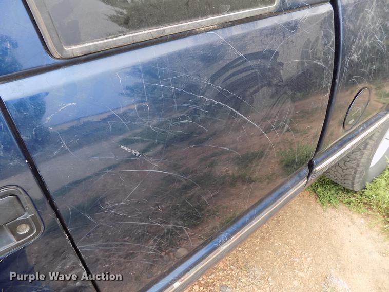 image for item ER9052 1996 Chevrolet Silverado 1500 Ext. Cab pickup truck