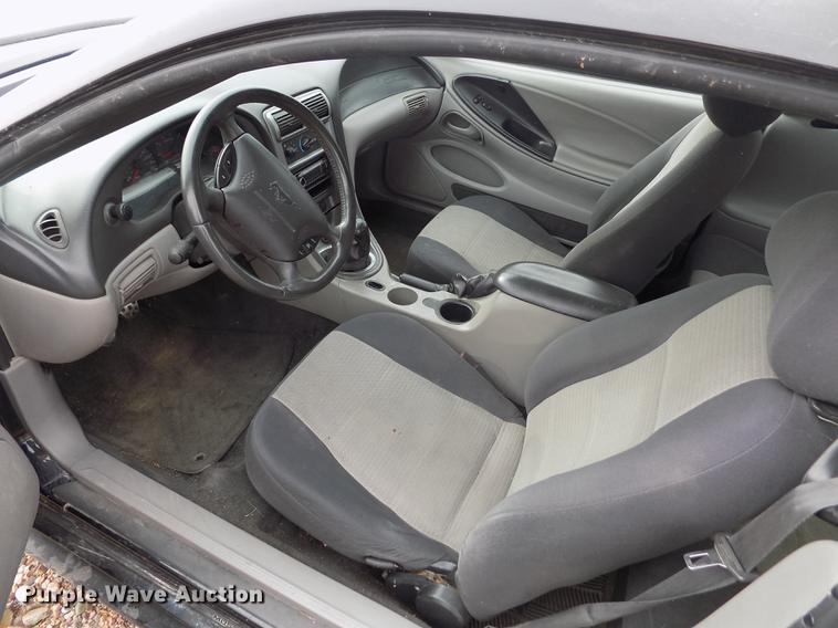 image for item ER9054 2004 Ford Mustang