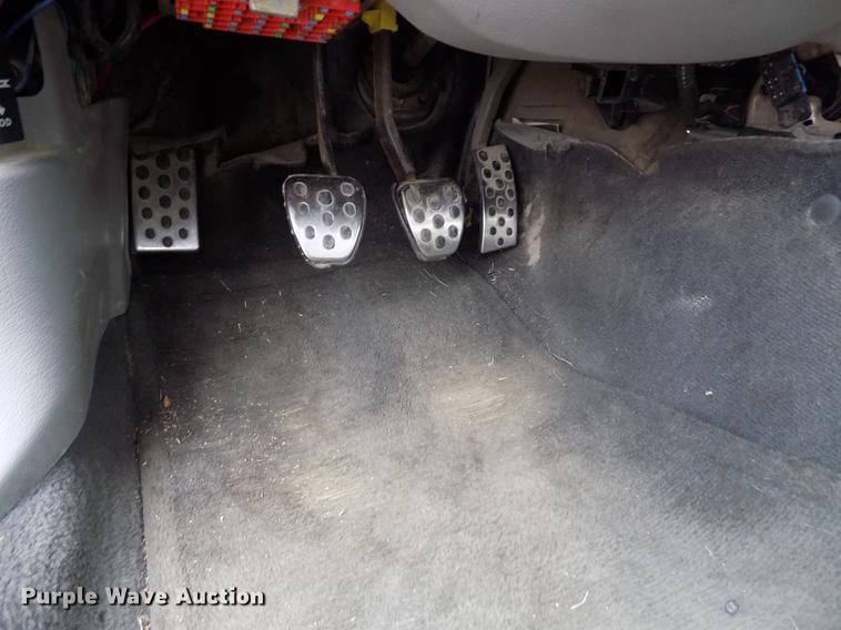 image for item ER9054 2004 Ford Mustang