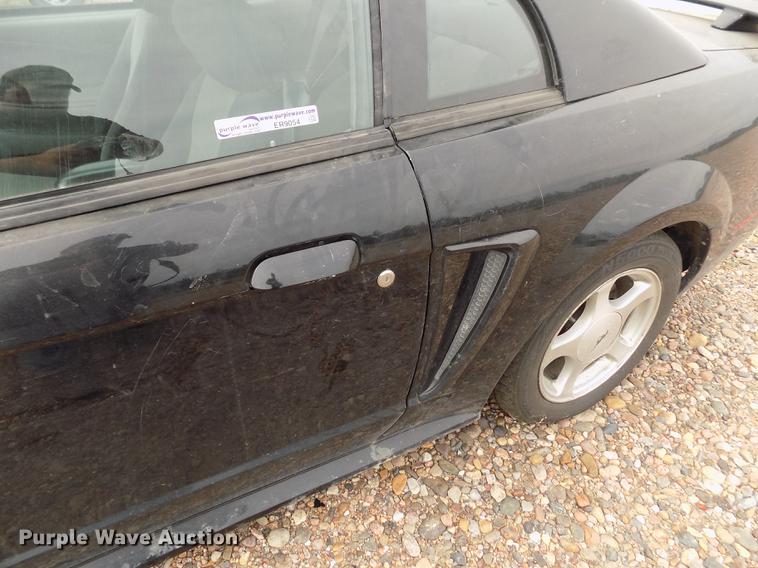 image for item ER9054 2004 Ford Mustang
