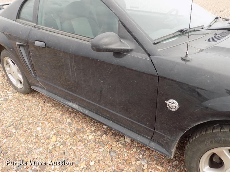 image for item ER9054 2004 Ford Mustang