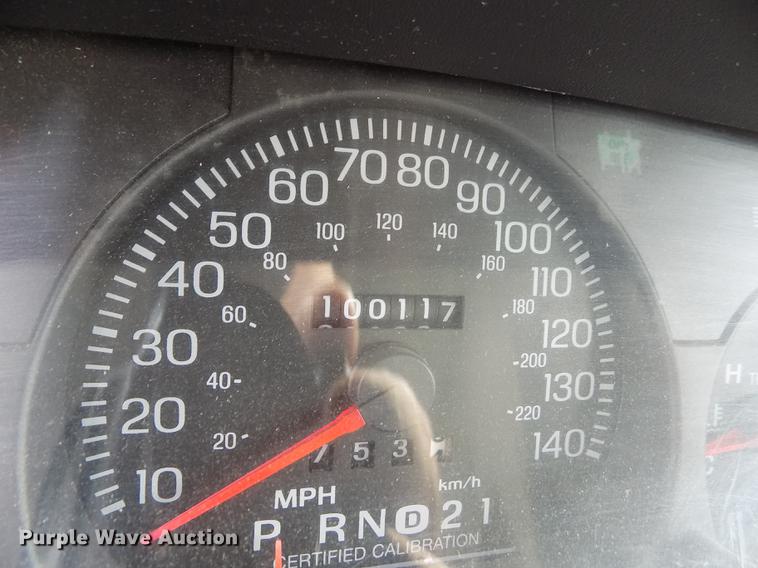 image for item ER9055 2003 Ford Crown Victoria Police Interceptor