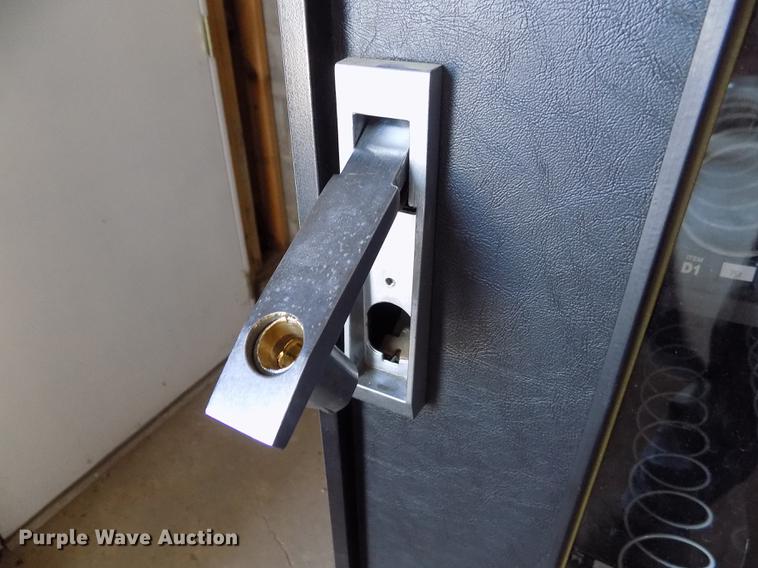 image for item ER9057 National Vendors Snacktron 1 vending machine