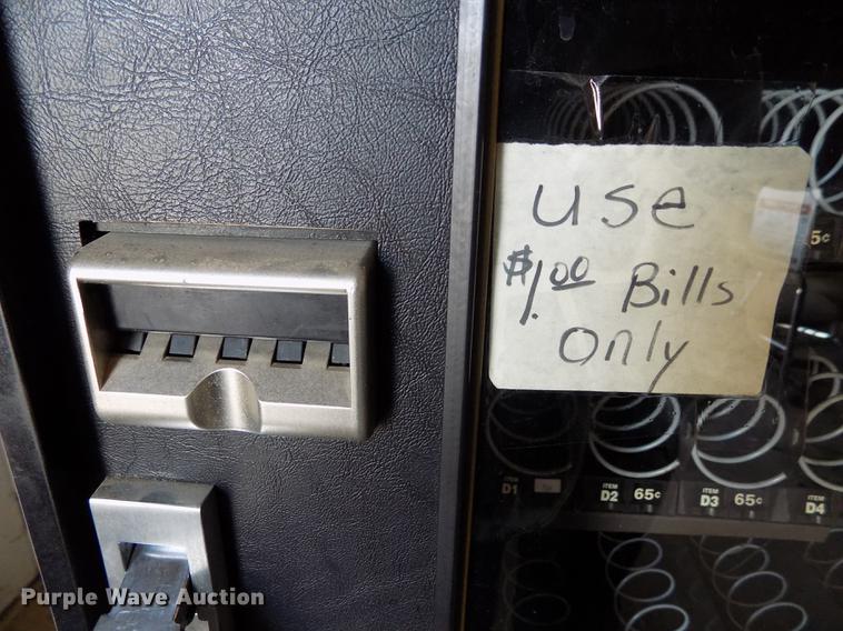 image for item ER9057 National Vendors Snacktron 1 vending machine