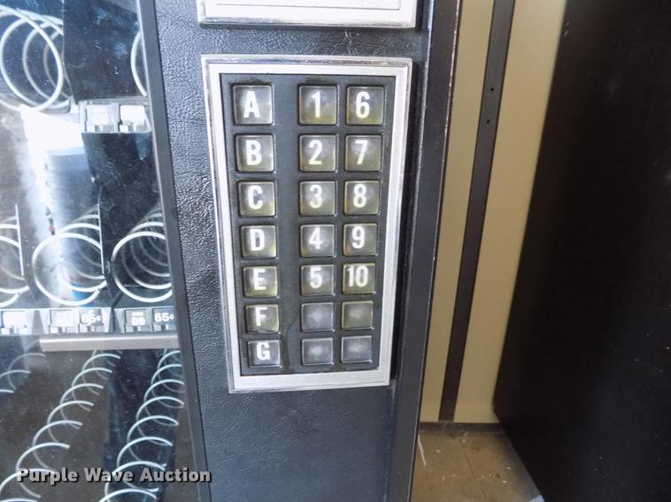 image for item ER9057 National Vendors Snacktron 1 vending machine