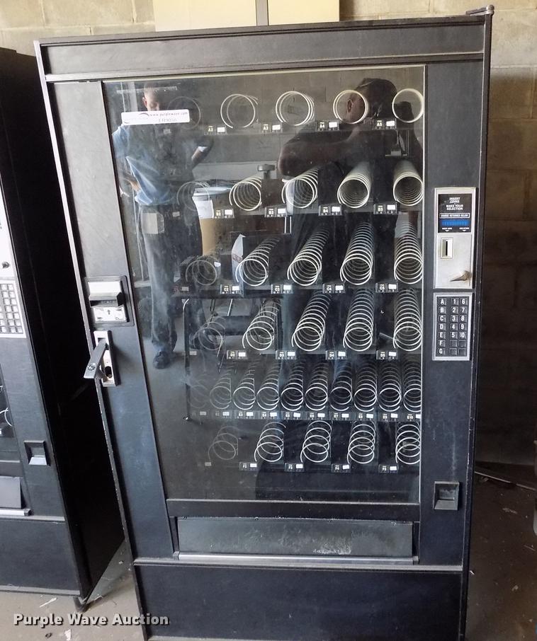 image for item ER9058 National Vendors Snacktron 1 vending machine