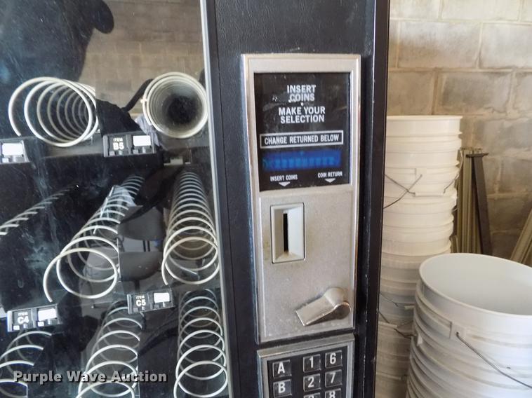 image for item ER9058 National Vendors Snacktron 1 vending machine