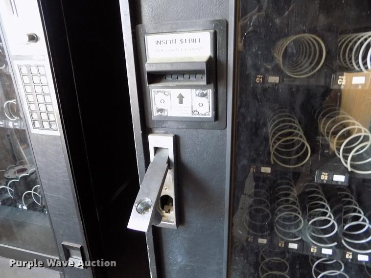 image for item ER9058 National Vendors Snacktron 1 vending machine