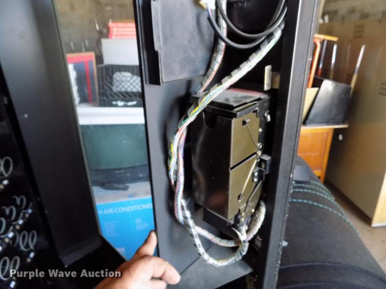 image for item ER9058 National Vendors Snacktron 1 vending machine