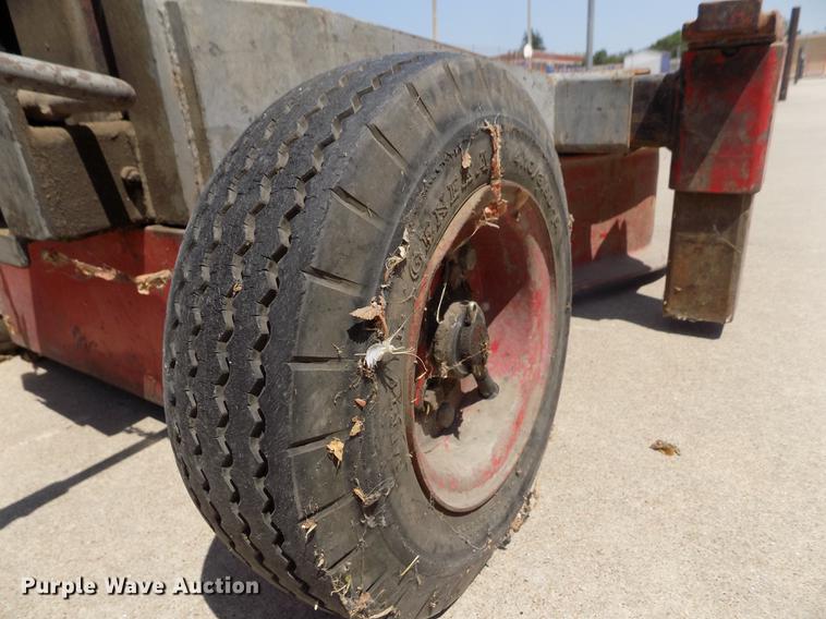 image for item ER9061 Gray TNT 550 jack