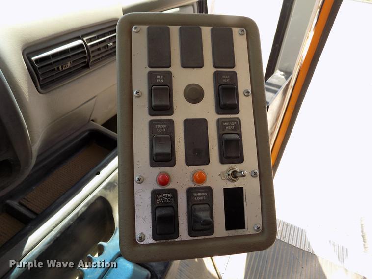 image for item ER9071 2001 Chevrolet Express 3500 Cargo school bus