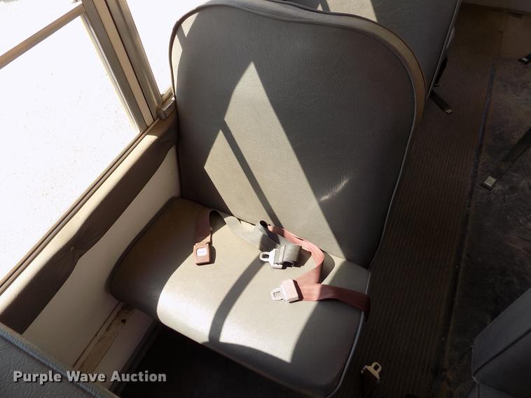 image for item ER9071 2001 Chevrolet Express 3500 Cargo school bus