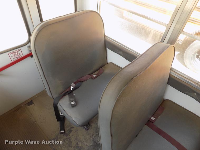 image for item ER9071 2001 Chevrolet Express 3500 Cargo school bus