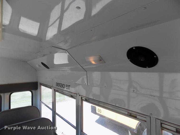 image for item ER9071 2001 Chevrolet Express 3500 Cargo school bus