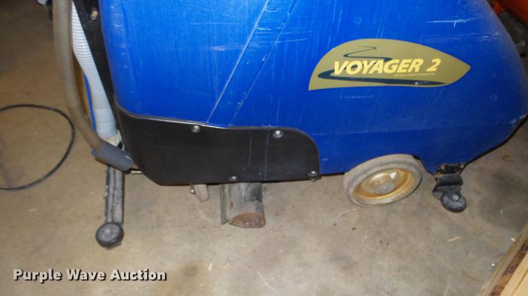 image for item ER9627 Windsor Voyager 2 floor scrubber