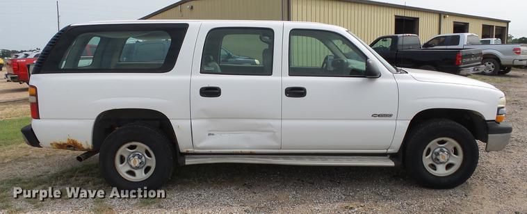 image for item ER9629 2001 Chevrolet Suburban C1500 SUV
