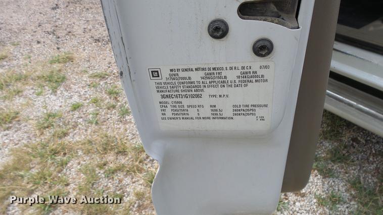 image for item ER9629 2001 Chevrolet Suburban C1500 SUV