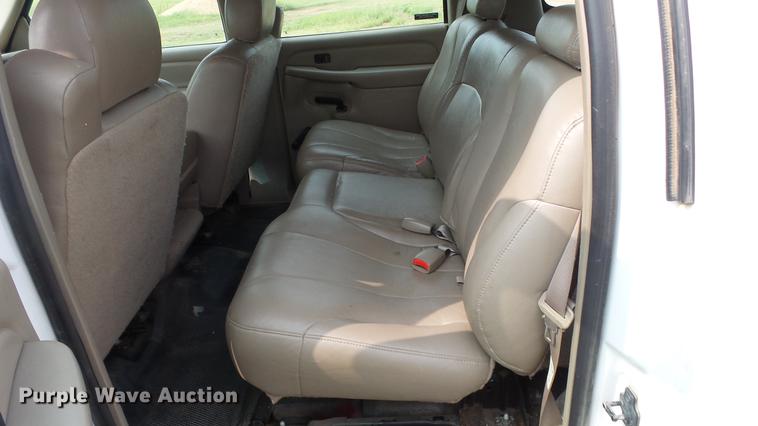 image for item ER9629 2001 Chevrolet Suburban C1500 SUV