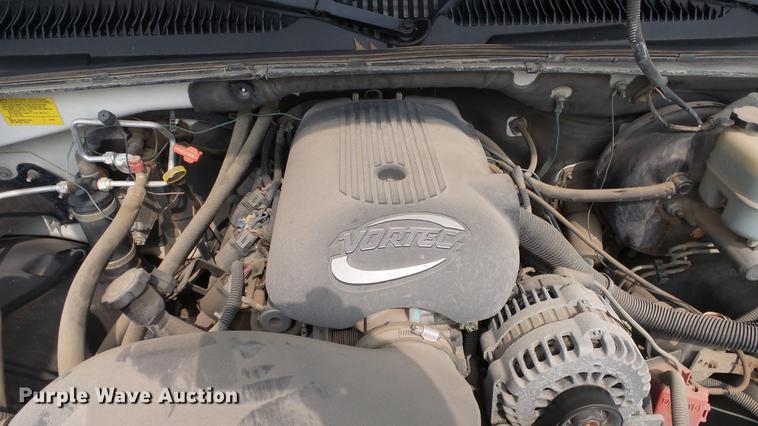 image for item ER9629 2001 Chevrolet Suburban C1500 SUV