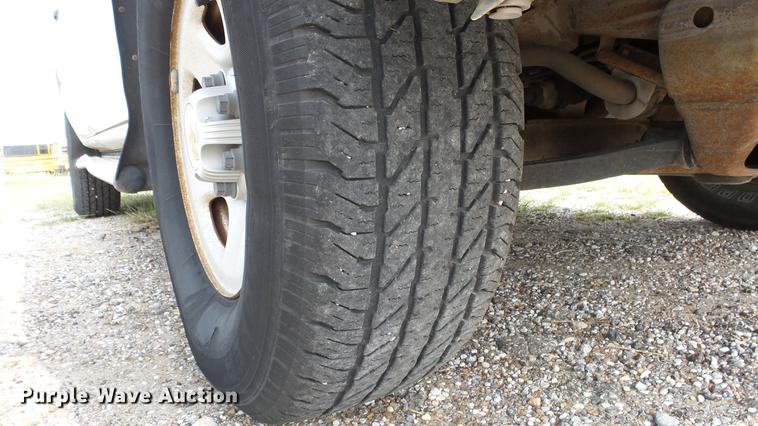 image for item ER9629 2001 Chevrolet Suburban C1500 SUV