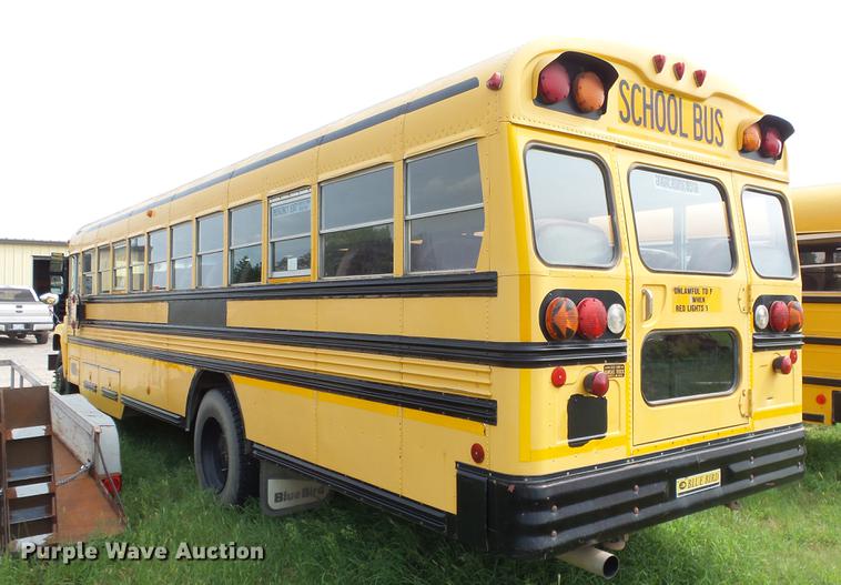 image for item ER9630 2001 Chevrolet Blue Bird school bus