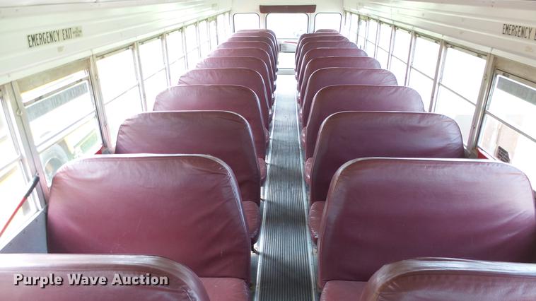 image for item ER9630 2001 Chevrolet Blue Bird school bus