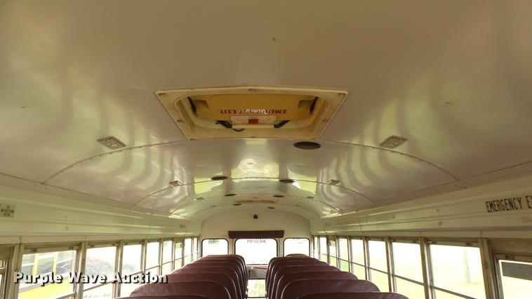 image for item ER9630 2001 Chevrolet Blue Bird school bus