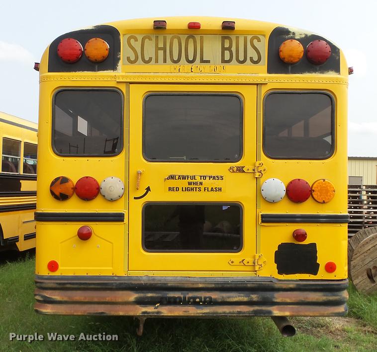 image for item ER9631 1999 International 3800 school bus
